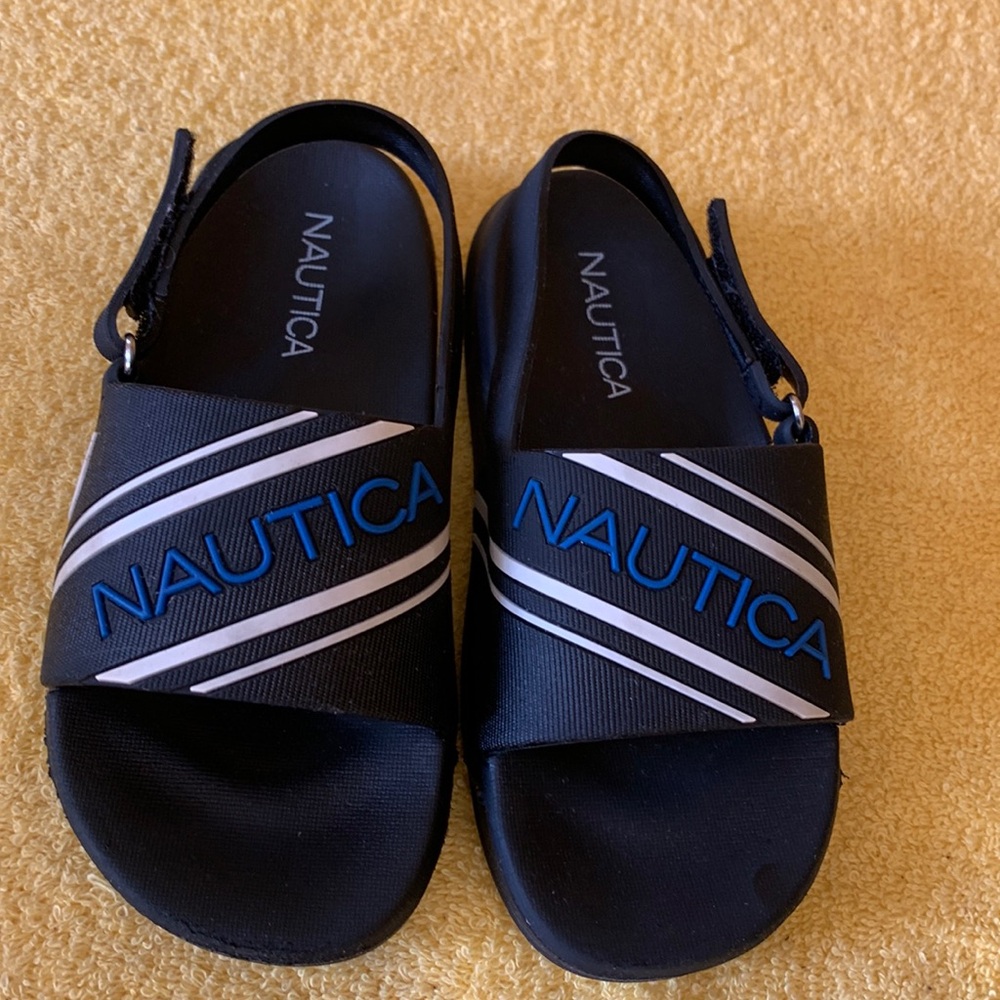 NAUTICA Kids Sandals size 11 color Black/ Blue